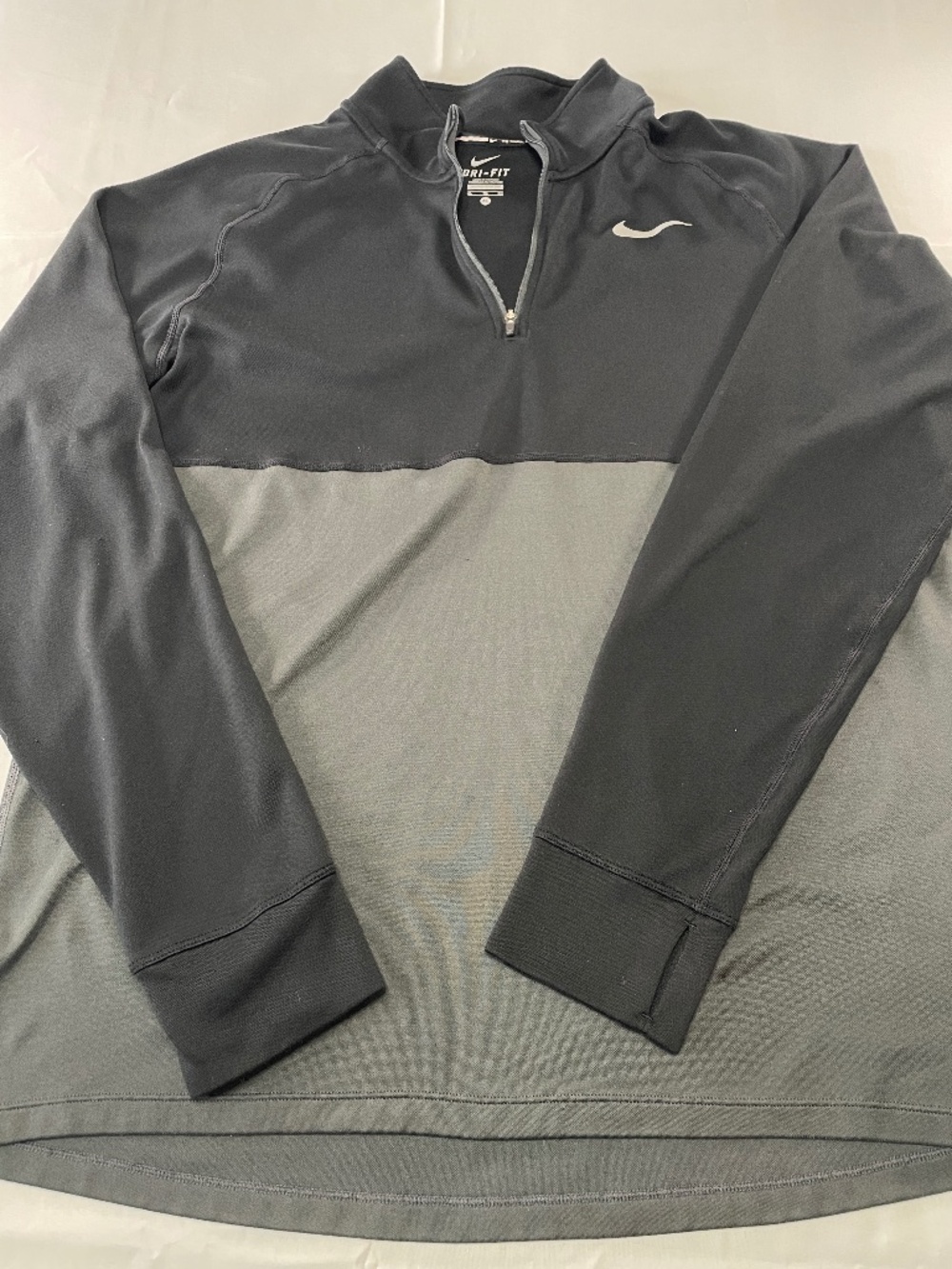 Nike Womens Dri-FIT 1/4 Zip Running Pullover Thumbholes Lightweight